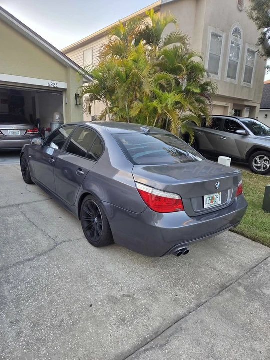 2010 BMW E60 5 Series Sedan - Image 2 of 7