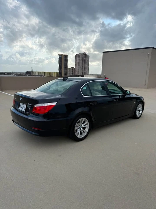 2010 BMW E60 5 Series Sedan - Image 6 of 19