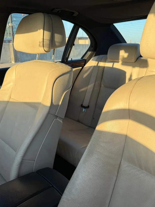 2010 BMW E60 5 Series Sedan - Image 18 of 19