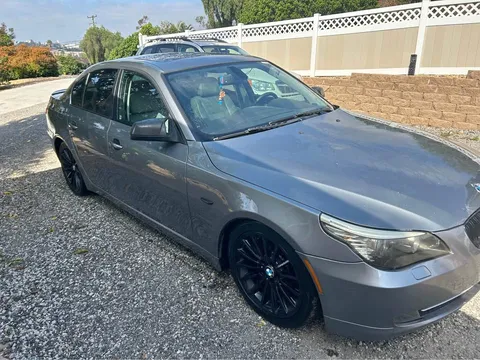 2010 BMW 5 Series 535i Sedan