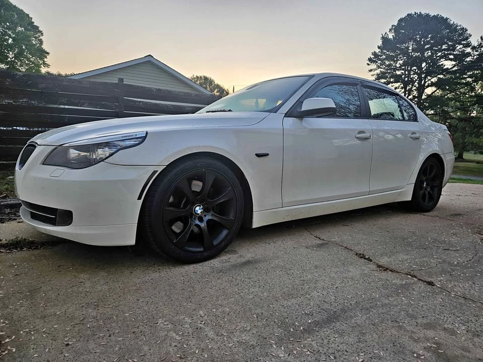 2010 BMW E60 5 Series Sedan - Image 2 of 5