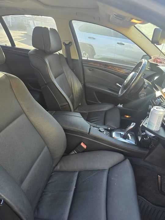 2010 BMW E60 5 Series Sedan - Image 6 of 7