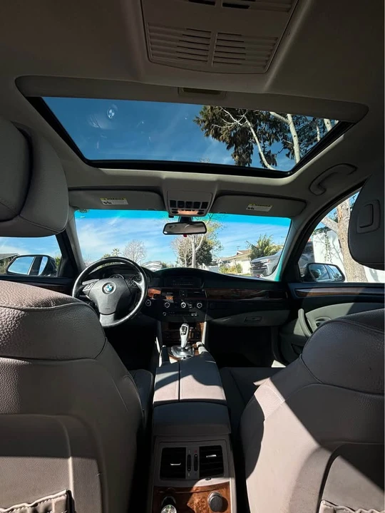 2010 BMW E60 5 Series Sedan - Image 8 of 11