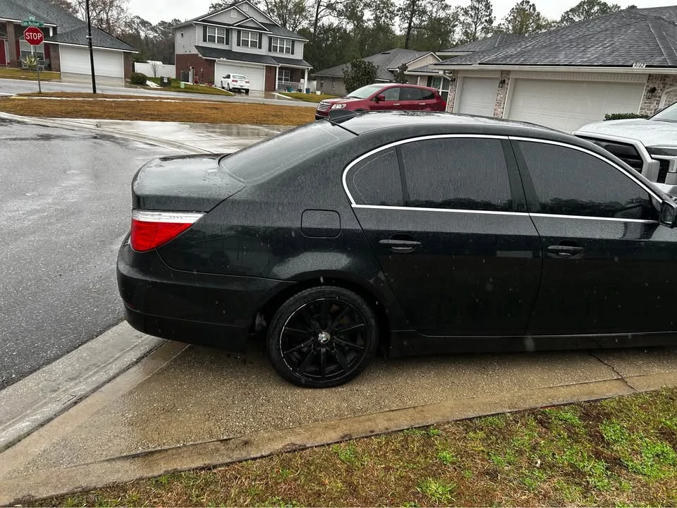 2010 BMW E60 5 Series Sedan - Image 2 of 8