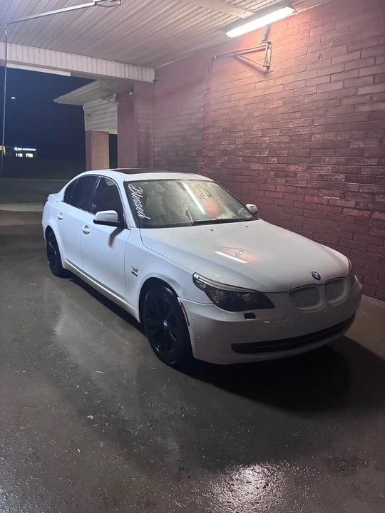 2010 BMW E60 5 Series Sedan - Image 2 of 8
