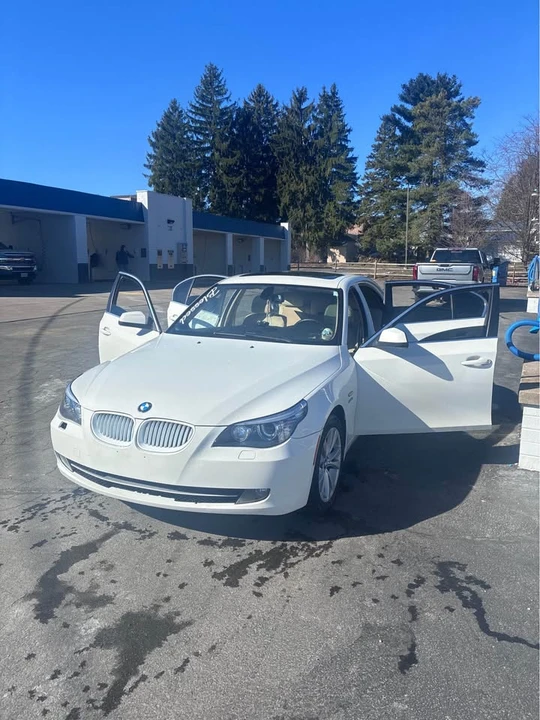 2010 BMW E60 5 Series Sedan - Image 7 of 8