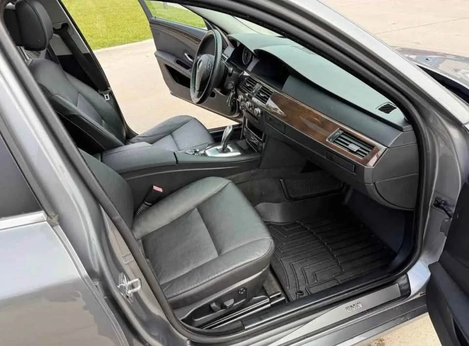 2010 BMW E60 5 Series Sedan - Image 11 of 14