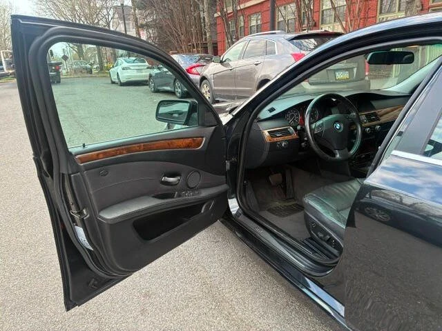 2010 BMW E60 5 Series Sedan - Image 8 of 11