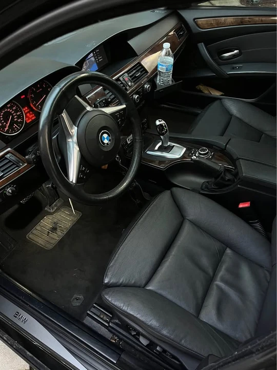 2010 BMW E60 5 Series Sedan - Image 7 of 8