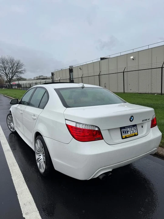 2010 BMW E60 5 Series Sedan - Image 3 of 11