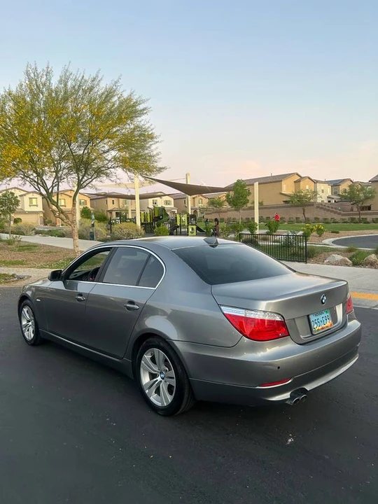 2010 BMW E60 5 Series Sedan - Image 4 of 11