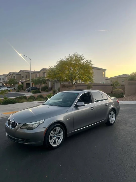 2010 BMW E60 5 Series Sedan - Image 2 of 11