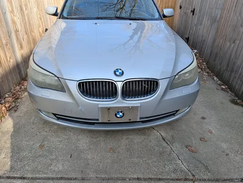 2010 BMW 528 xi