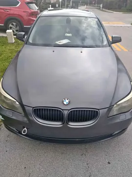2010 BMW 528I