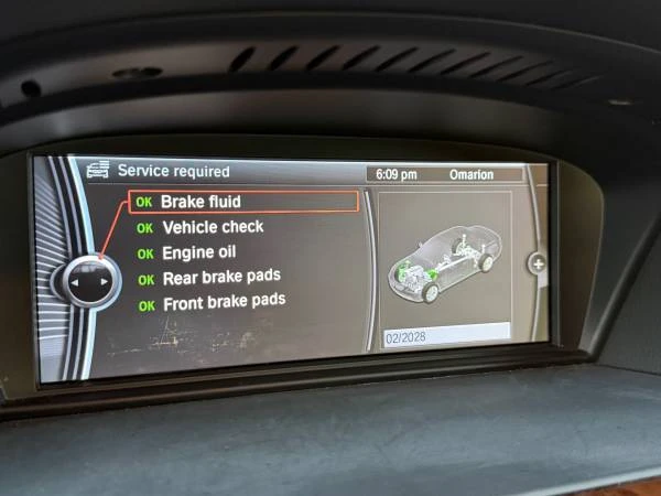 2010 BMW E60 5 Series Sedan - Image 14 of 15
