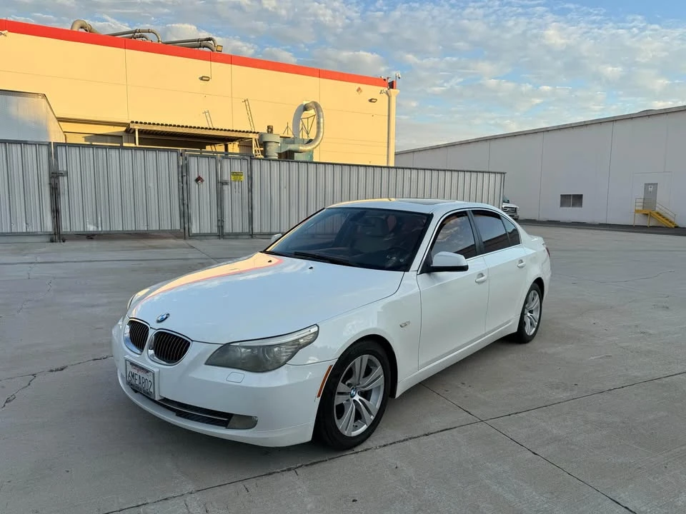 2010 BMW E60 5 Series Sedan - Image 16 of 20