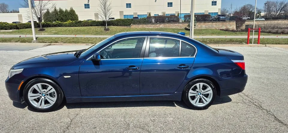 2010 BMW E60 5 Series Sedan - Image 3 of 10