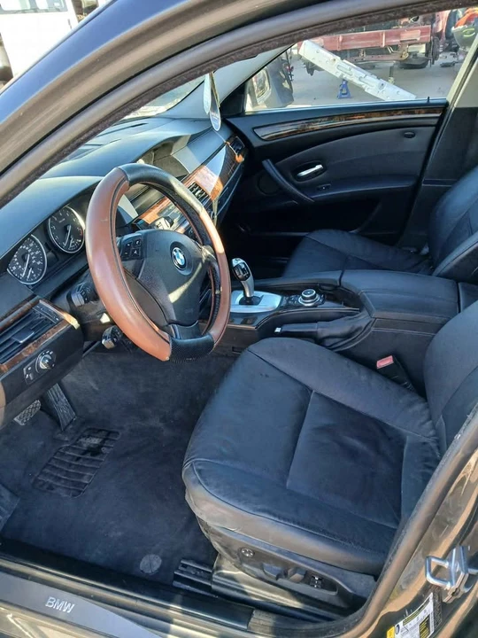 2010 BMW E60 5 Series Sedan - Image 6 of 7
