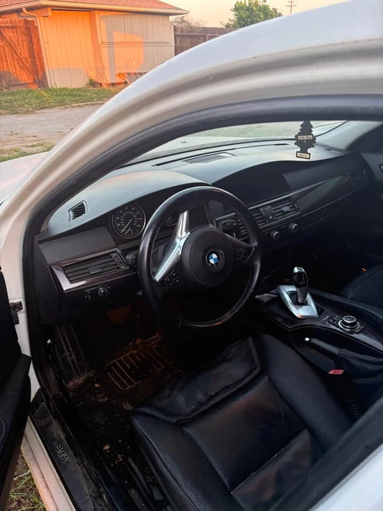 2010 BMW E60 5 Series Sedan - Image 9 of 10