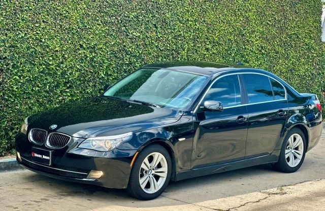 2010 BMW E60 5 Series Sedan - Image 15 of 21