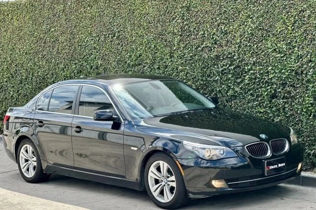 2010 BMW E60 5 Series Sedan - Image 13 of 21