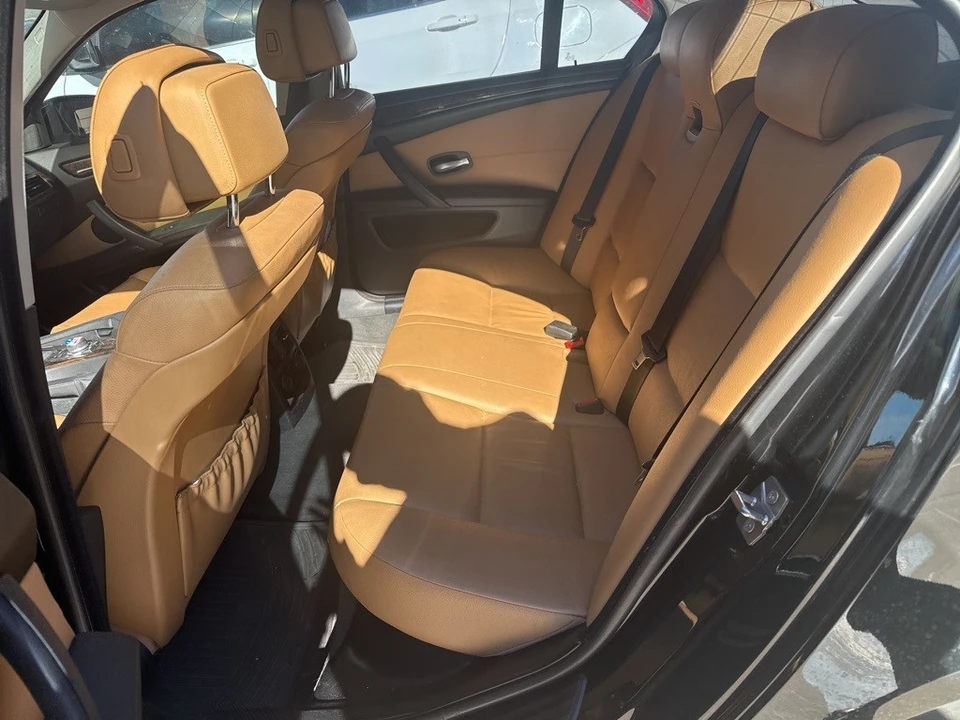 2010 BMW E60 5 Series Sedan - Image 7 of 8
