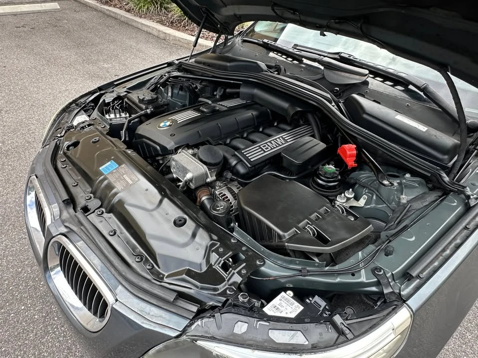 2010 BMW E60 5 Series Sedan - Image 16 of 19