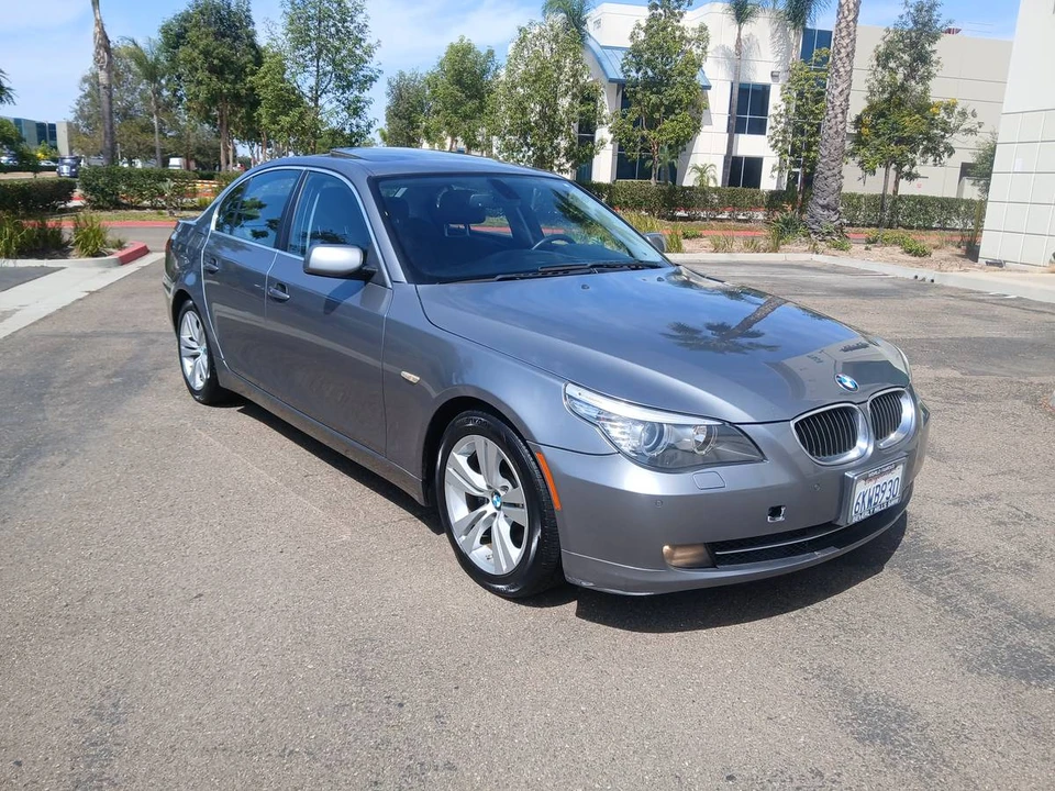 2010 BMW E60 5 Series Sedan - Image 7 of 24