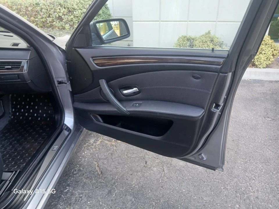 2010 BMW E60 5 Series Sedan - Image 13 of 24
