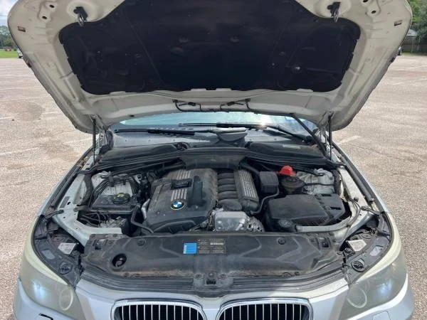 2010 BMW E60 5 Series Sedan - Image 9 of 17