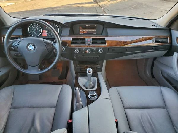 2010 BMW E60 5 Series Sedan - Image 9 of 15