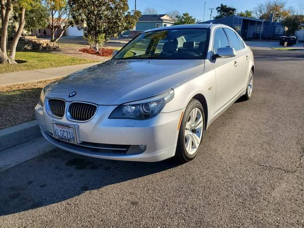 2010 BMW E60 5 Series Sedan - Image 4 of 15