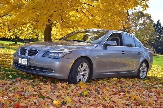 2010 BMW 528i Sedan