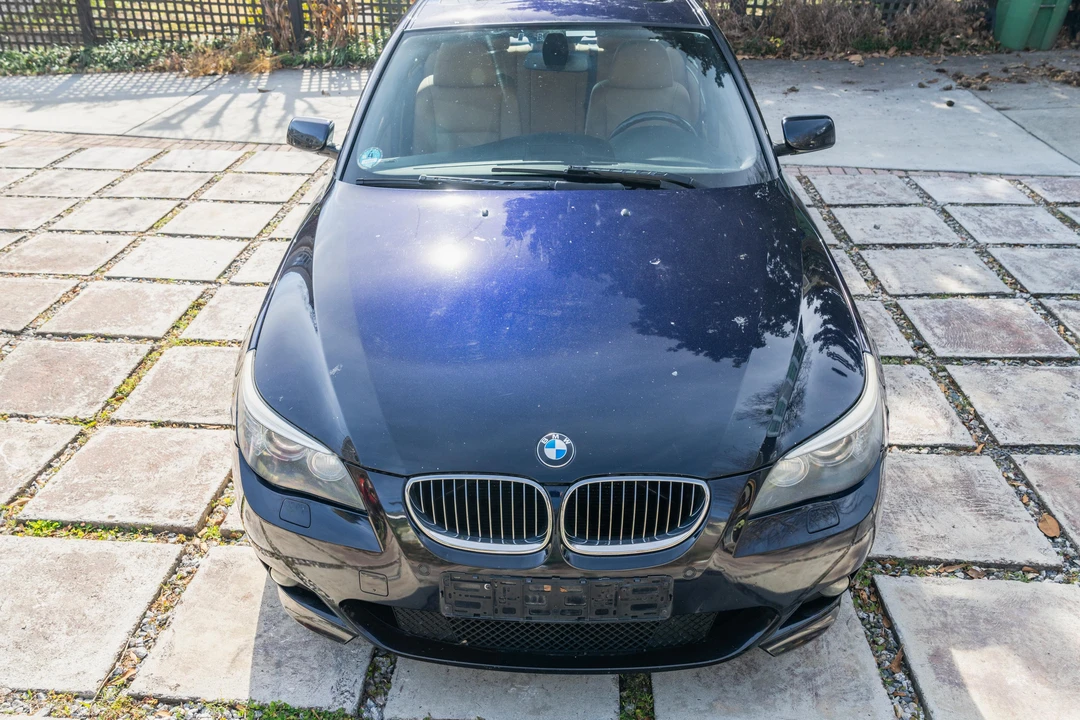 2010 BMW E60 5 Series Sedan - Image 7 of 31