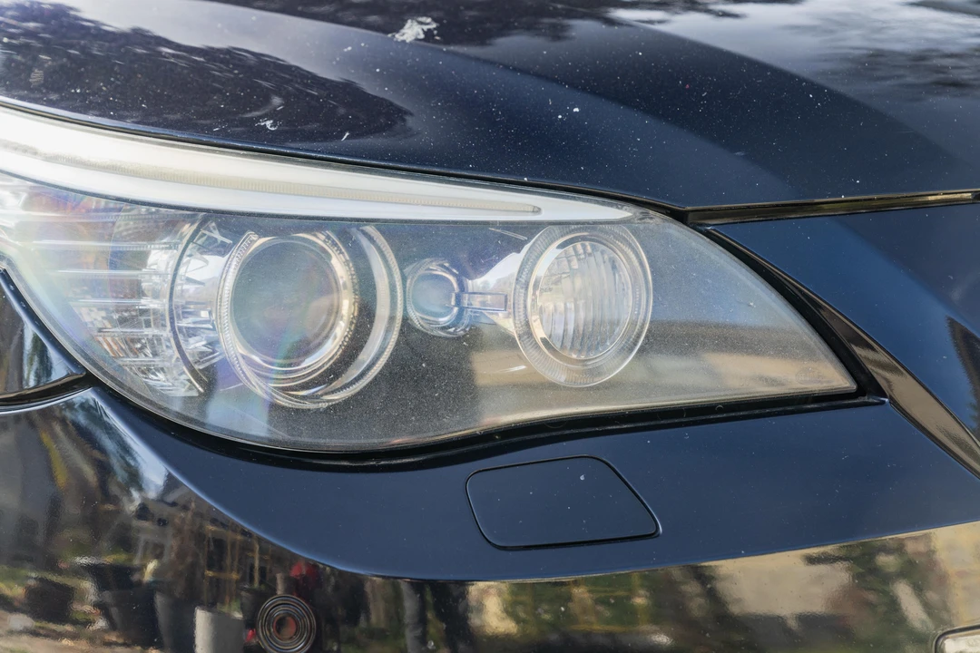 2010 BMW E60 5 Series Sedan - Image 16 of 31