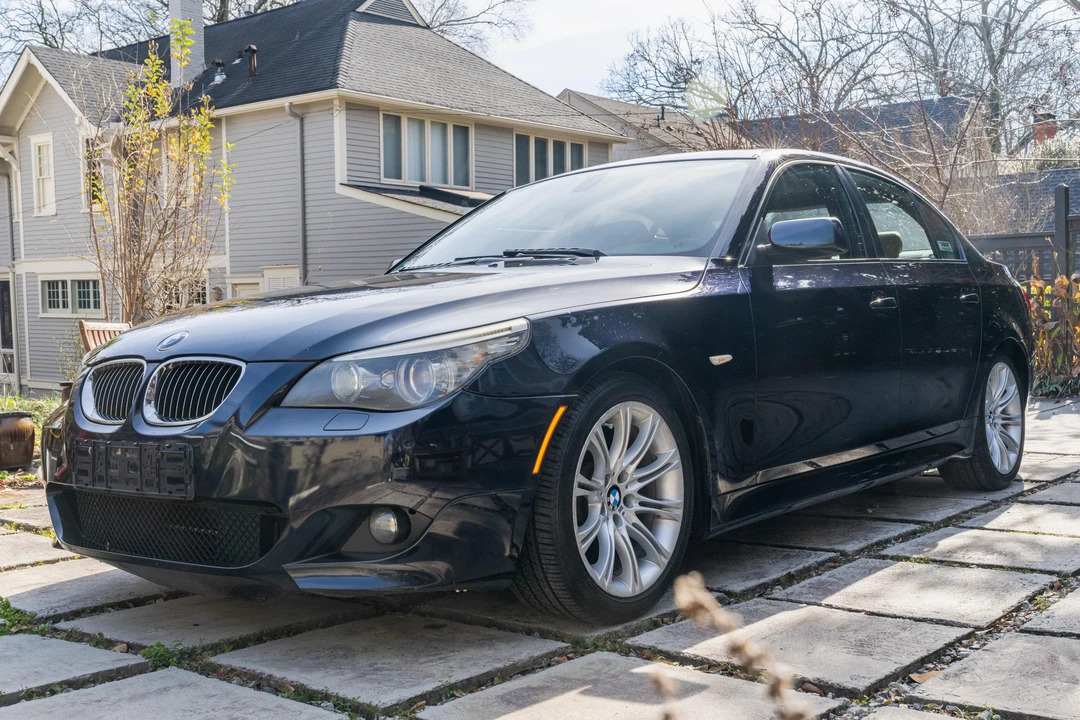 2010 BMW E60 5 Series Sedan - Image 9 of 31