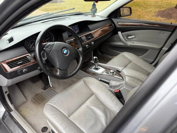 2010 BMW E60 5 Series Sedan - Image 6 of 9