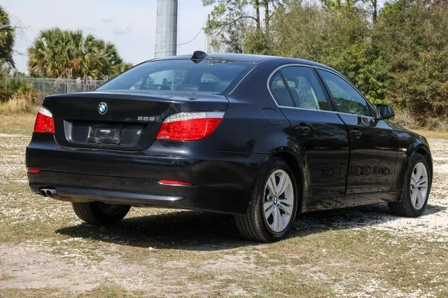 2010 BMW E60 5 Series Sedan - Image 9 of 16