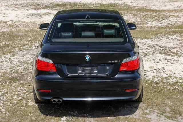 2010 BMW E60 5 Series Sedan - Image 7 of 16