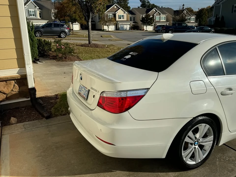 2010 BMW E60 5 Series Sedan - Image 6 of 7