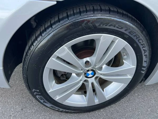2010 BMW E60 5 Series Sedan - Image 18 of 19