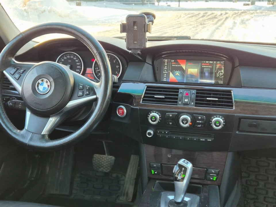 2010 BMW E60 5 Series Sedan - Image 4 of 13