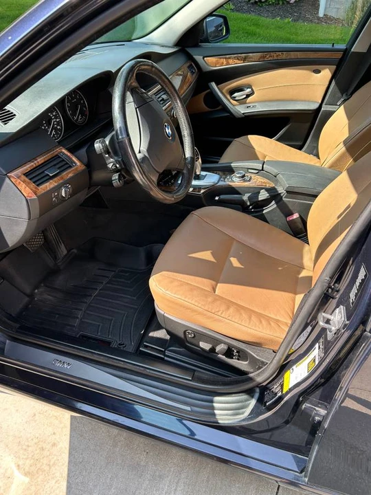 2010 BMW E60 5 Series Sedan - Image 8 of 10