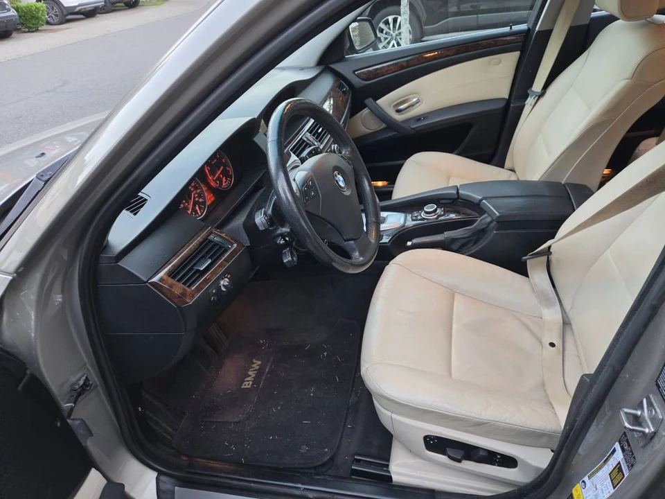 2010 BMW E60 5 Series Sedan - Image 15 of 18