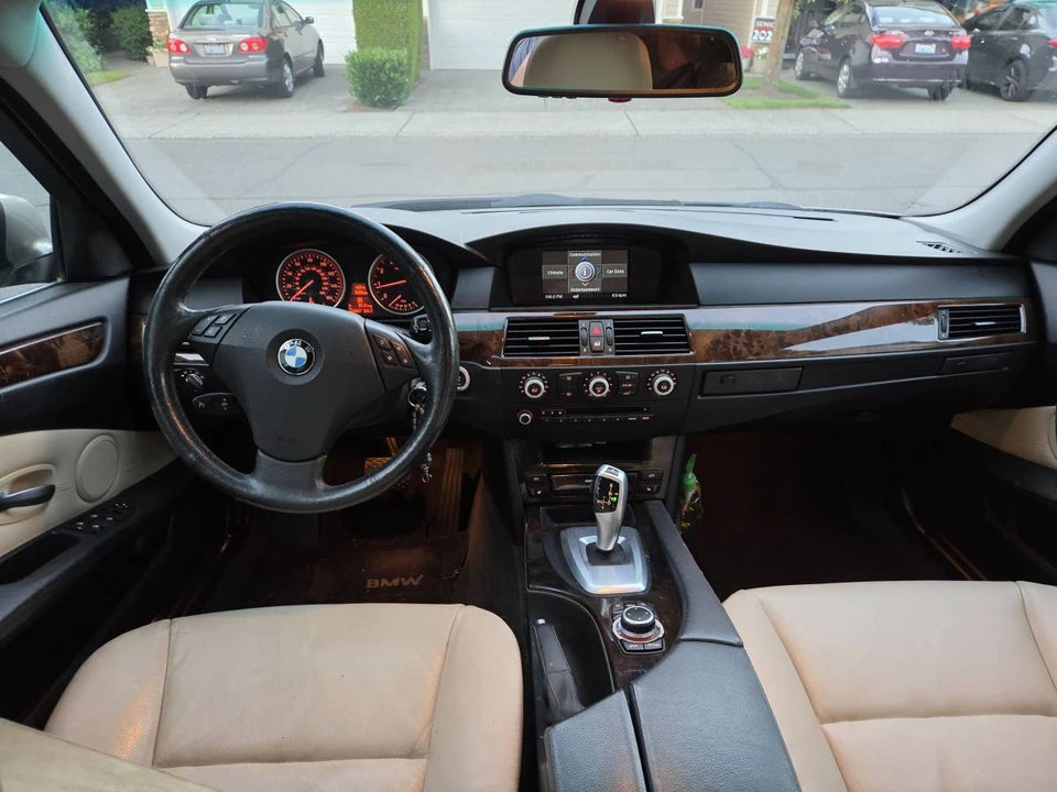 2010 BMW E60 5 Series Sedan - Image 13 of 18