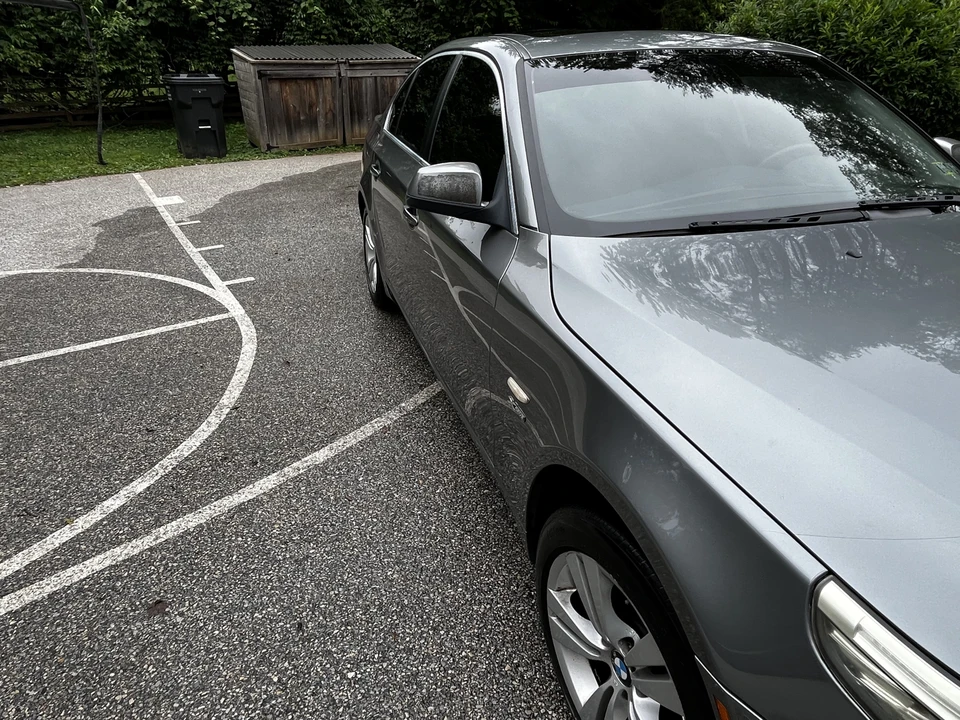 2010 BMW E60 5 Series Sedan - Image 2 of 6