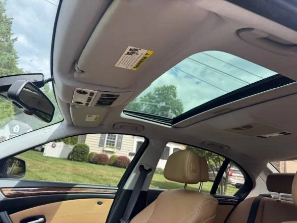 2010 BMW E60 5 Series Sedan - Image 5 of 11