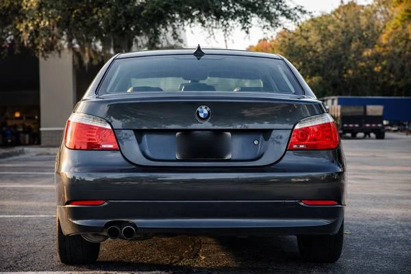 2010 BMW 5 Series - Image 8 of 12