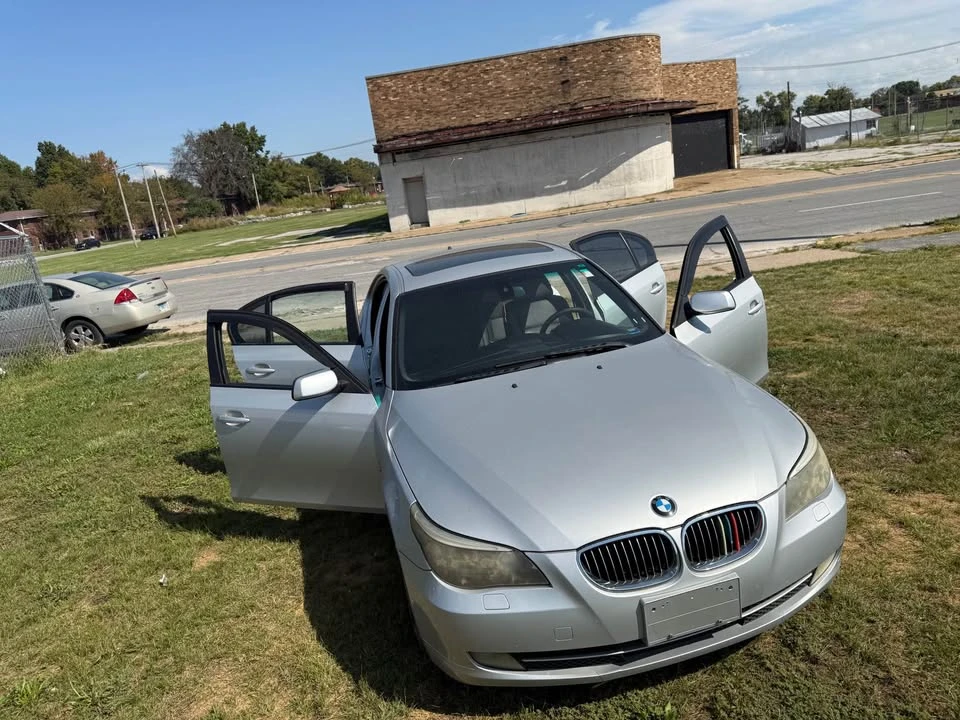 2010 BMW E60 5 Series Sedan - Image 6 of 15