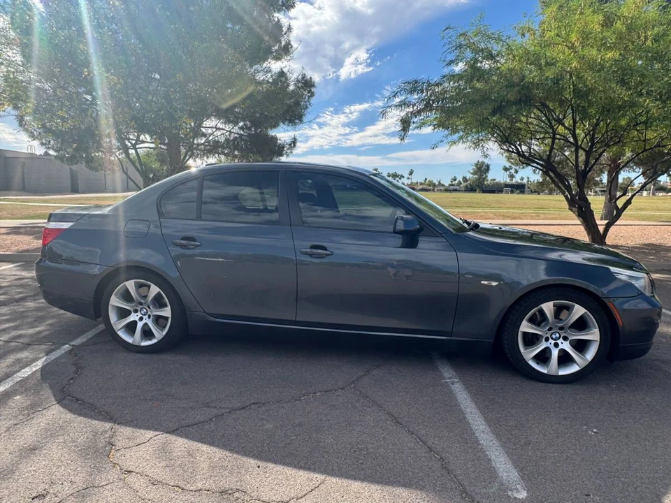 2010 BMW E60 5 Series Sedan - Image 7 of 14